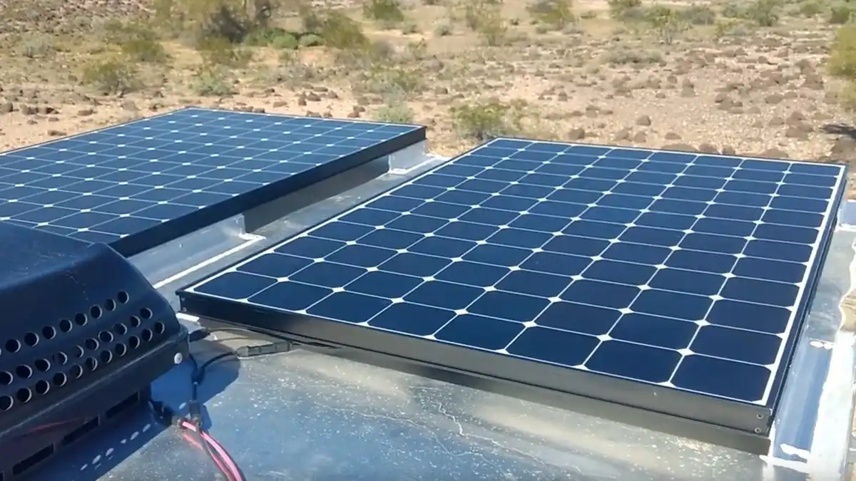 How Many Batteries Does it Take to Run an Air Conditioner? Boondocker