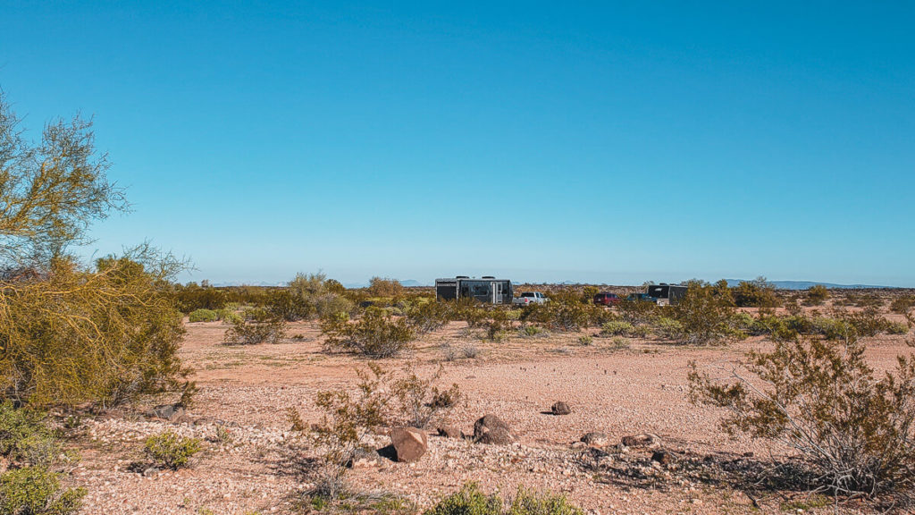 legal to camp anywhere on blm land