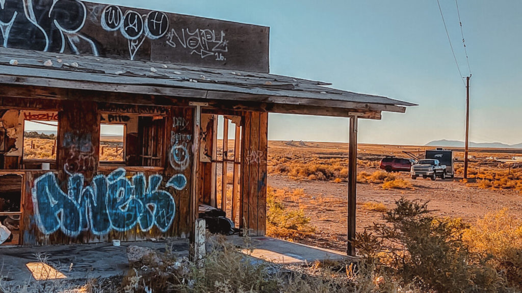 camp overnight at an abandoned building