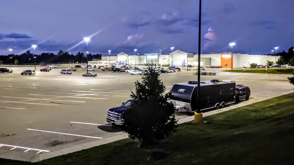 overnight parking at walmart