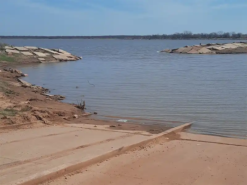 boat ramp of buffalo creek reservoir, texas