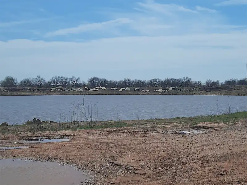 camping area of buffalo creek reservoir, texas