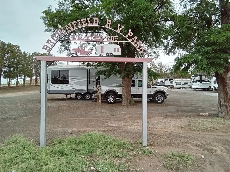 welcome sign for coleman rv park, brownfield, texas