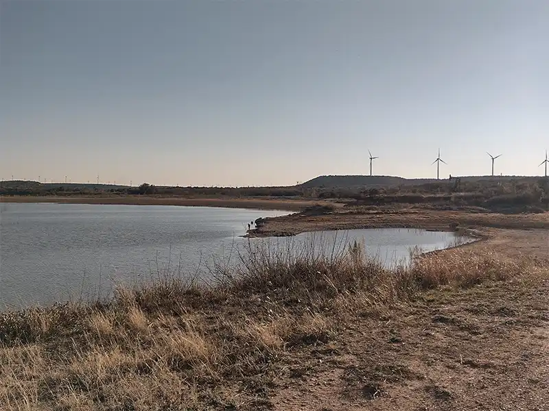 Photo of the lake at lake trammell park in sweetwater texas