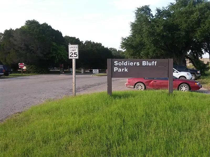 entrance point to soldiers creek park campground at lake whitney, texas