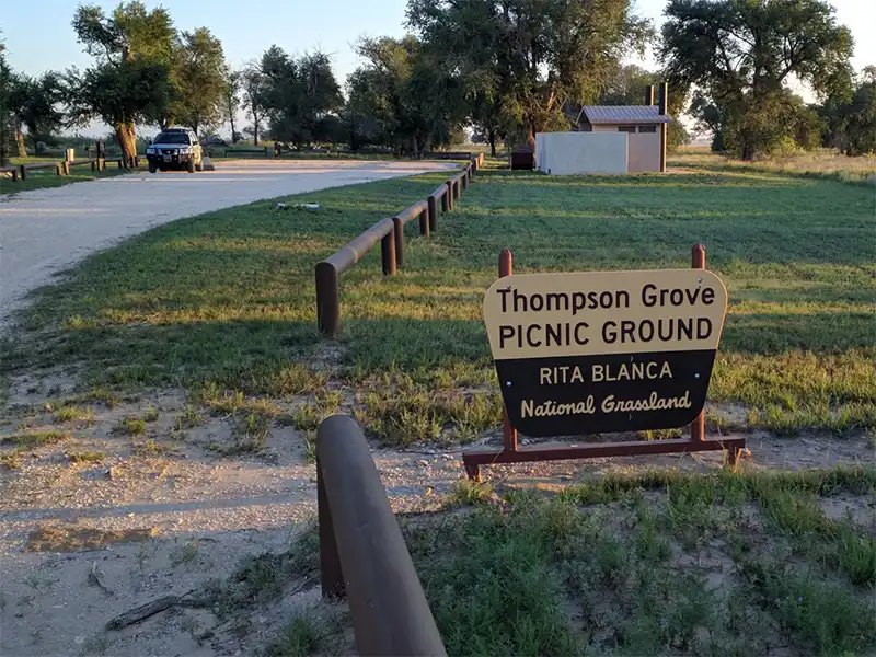 entrance to thompson grove picnic area, rita blanca national grassland