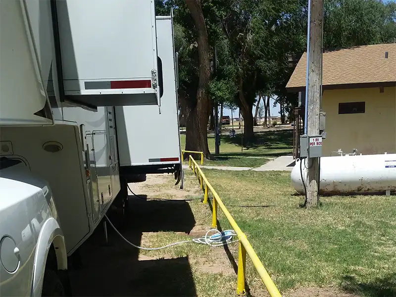 rv parked at yoakum county park campground